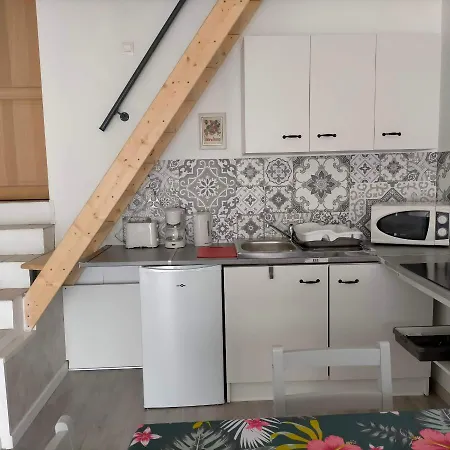 Ferienhaus Alaric Lodge: Champetre Avec Parking Prive.