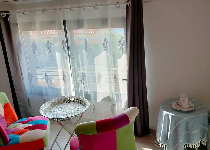 別荘 Alaric Lodge: Champetre Avec Parking Prive.